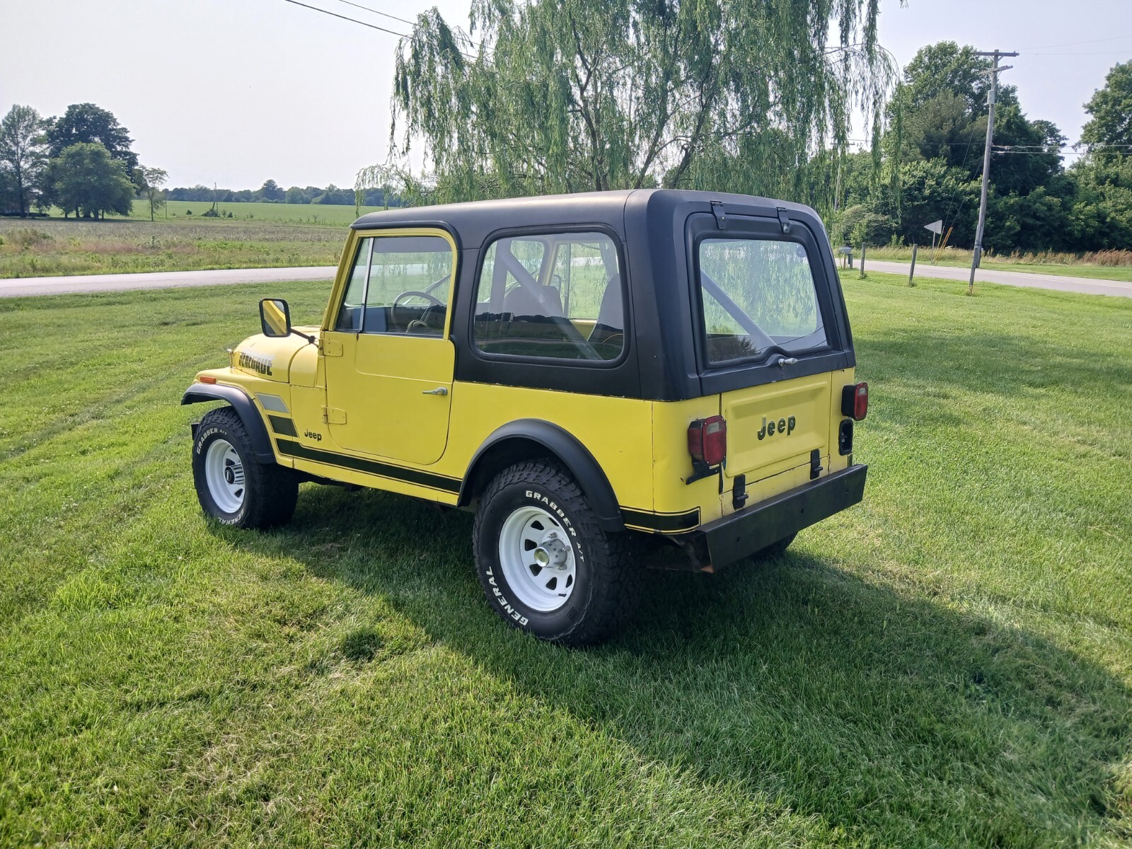 Jeep-CJ-1981-SUV-27