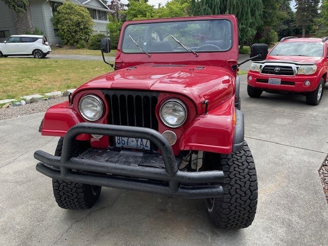 Jeep-CJ-1982-1