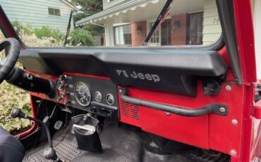 Jeep-CJ-1982-4