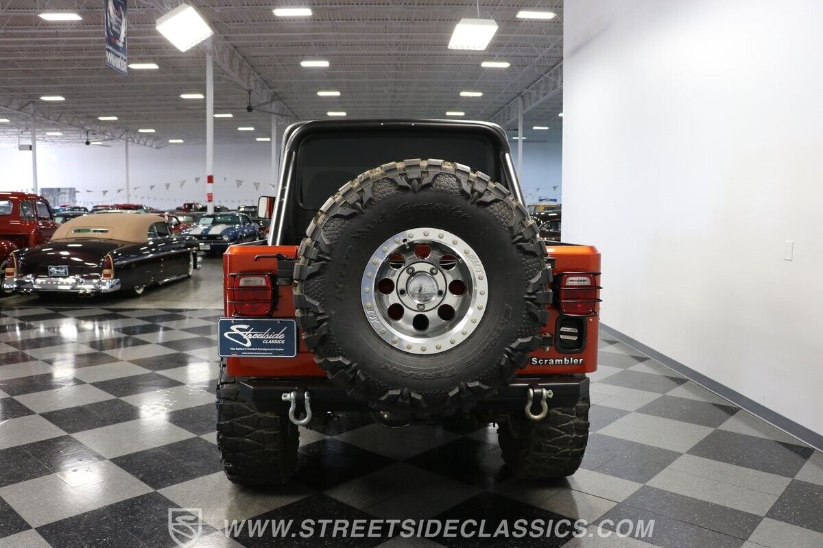 Jeep-CJ-1982-Jeep-10