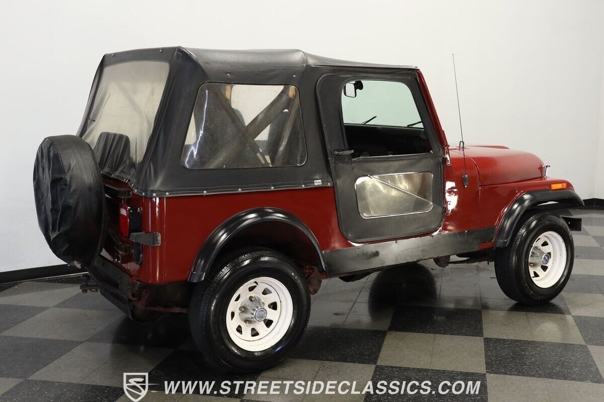 Jeep-CJ-1982-Jeep-11