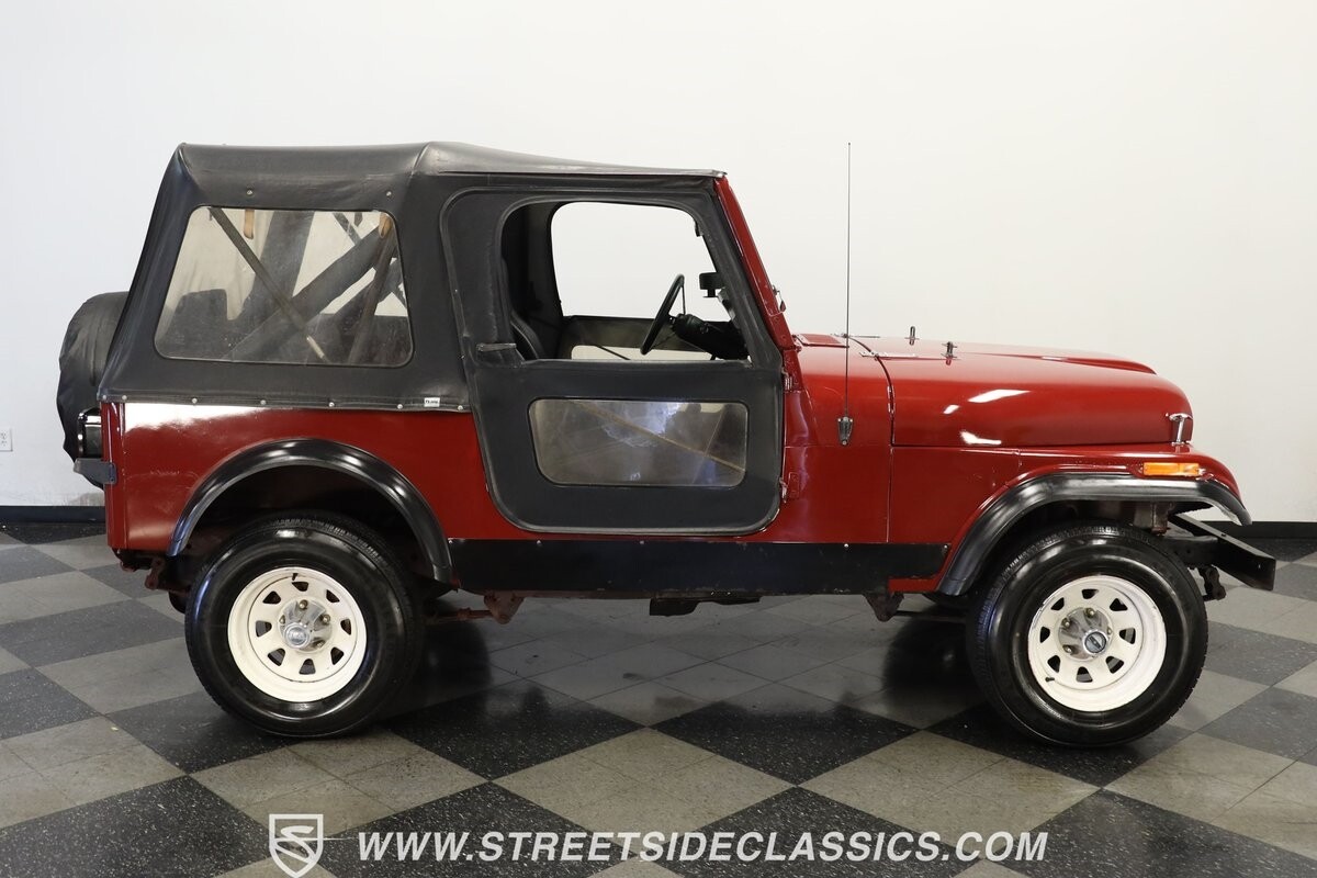 Jeep-CJ-1982-Jeep-12