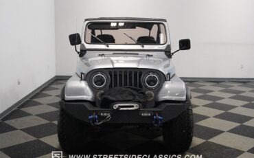 Jeep-CJ-1982-Jeep-21
