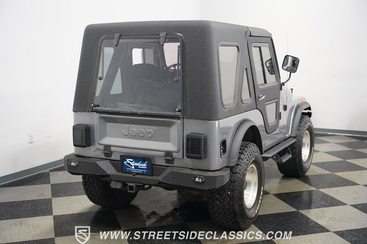 Jeep-CJ-1982-Jeep-30