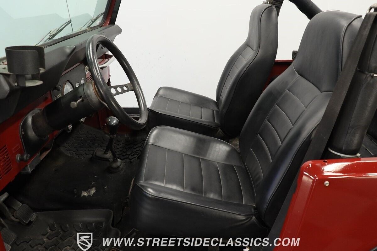 Jeep-CJ-1982-Jeep-4