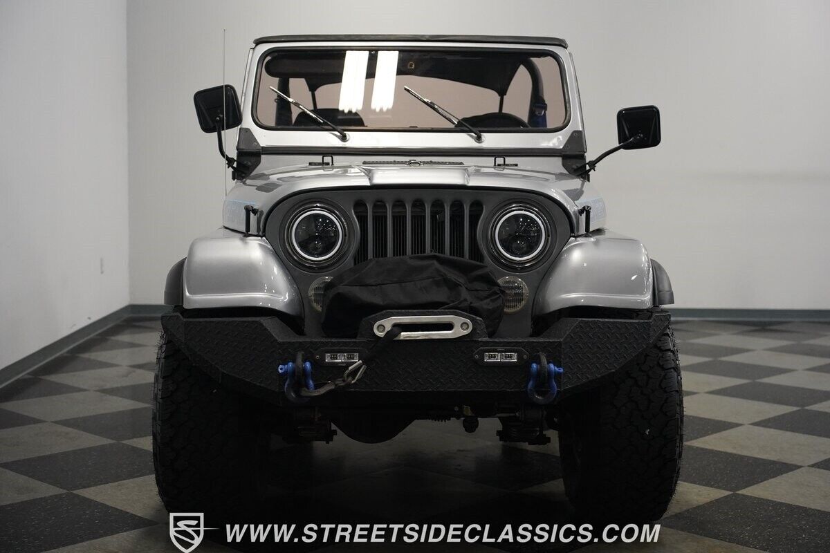 Jeep-CJ-1982-Jeep-5