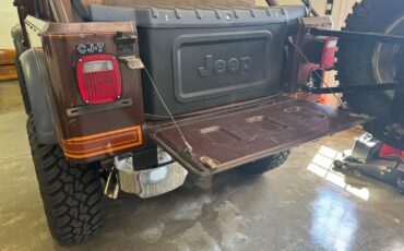 Jeep-CJ-1982-SUV-13