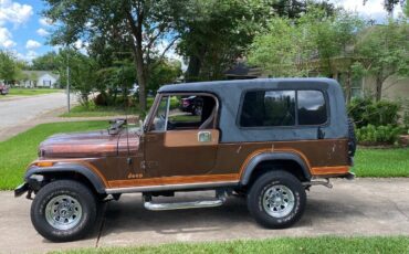Jeep-CJ-1982-SUV-2