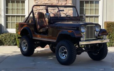 Jeep-CJ-1982-SUV-3
