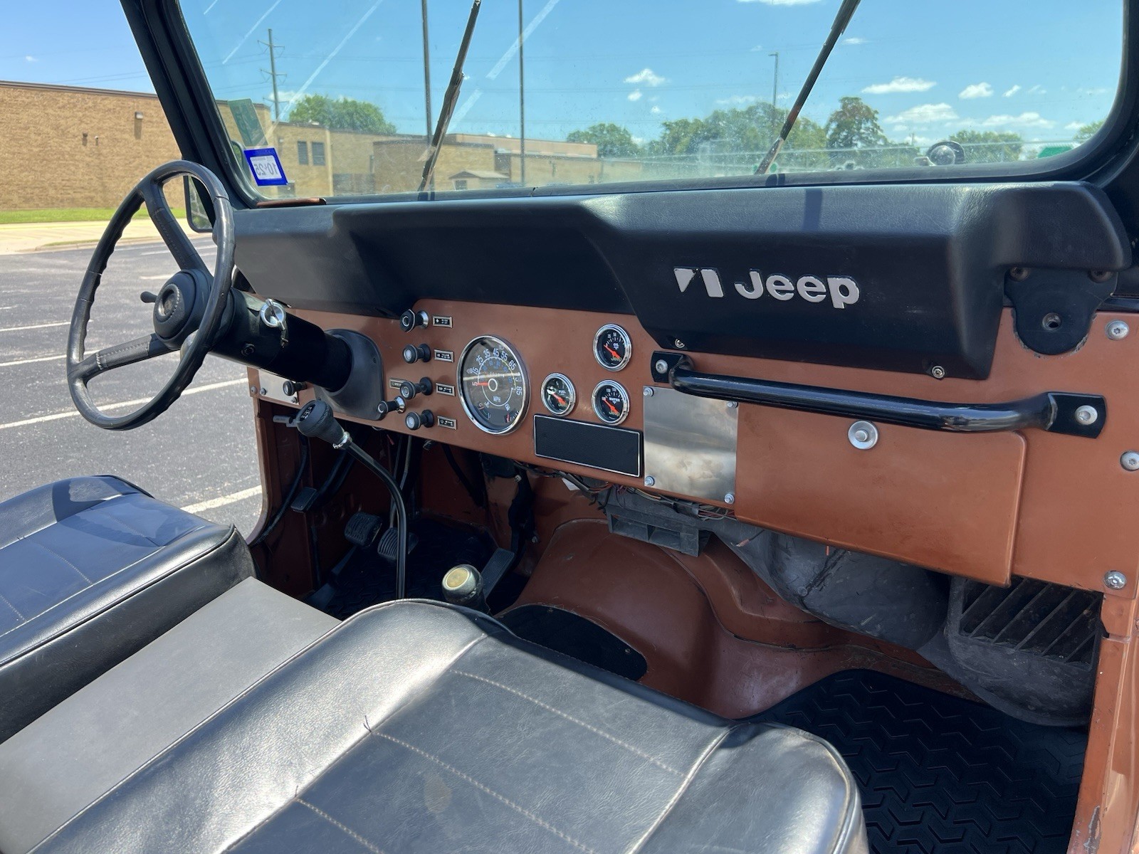 Jeep-CJ-1983-SUV-10