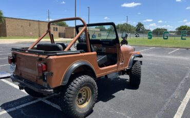 Jeep-CJ-1983-SUV-15