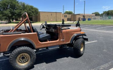 Jeep-CJ-1983-SUV-4