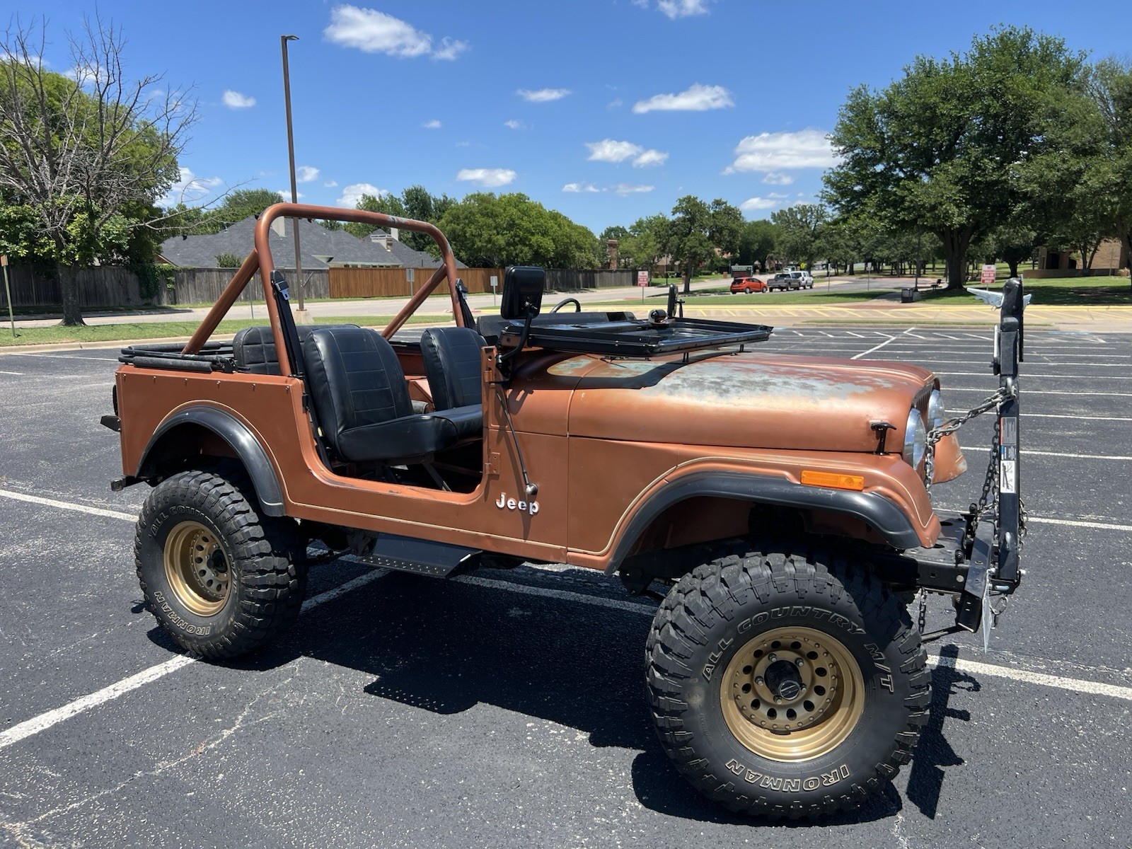 Jeep-CJ-1983-SUV-5