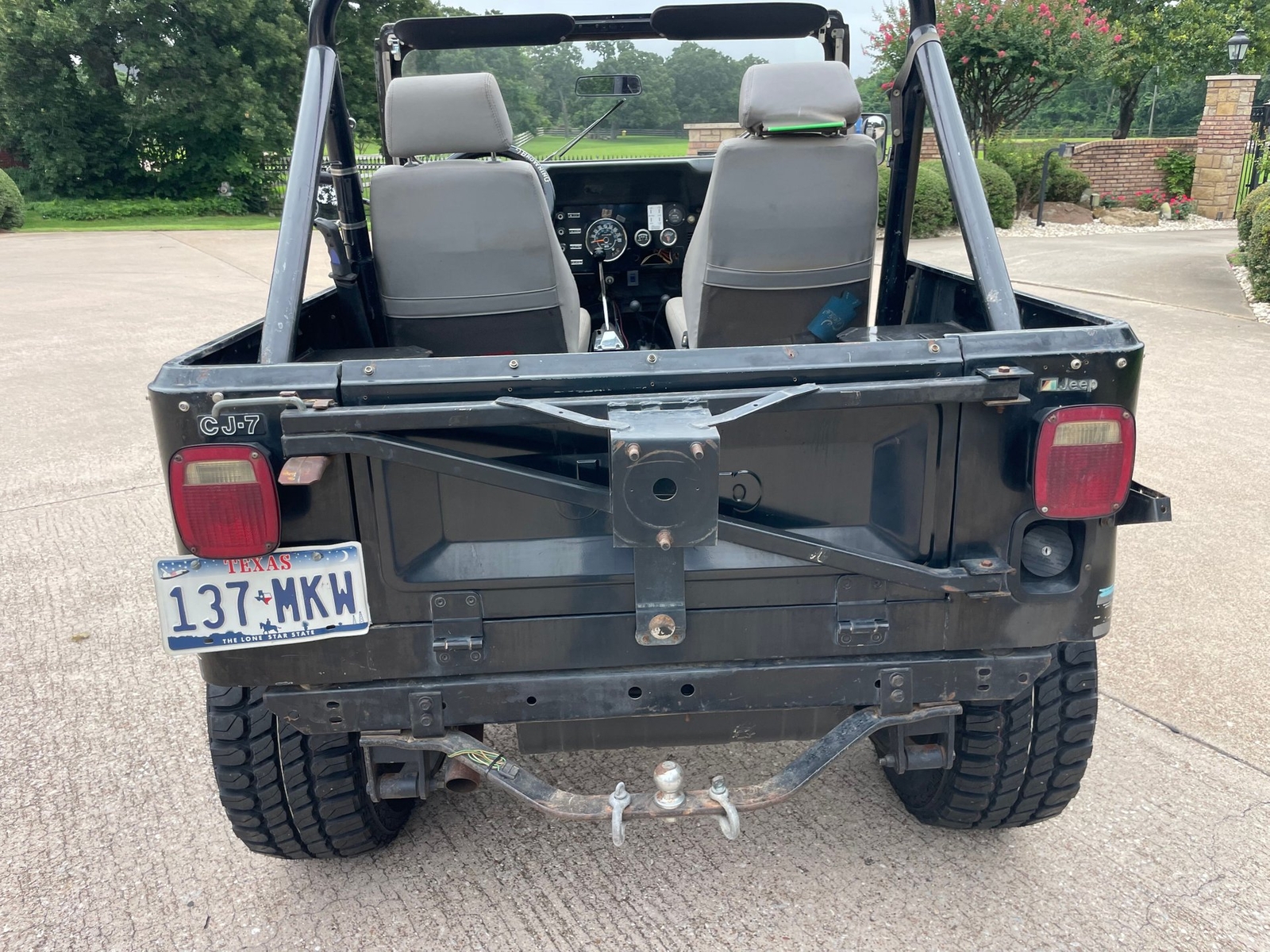 Jeep-CJ-1984-6