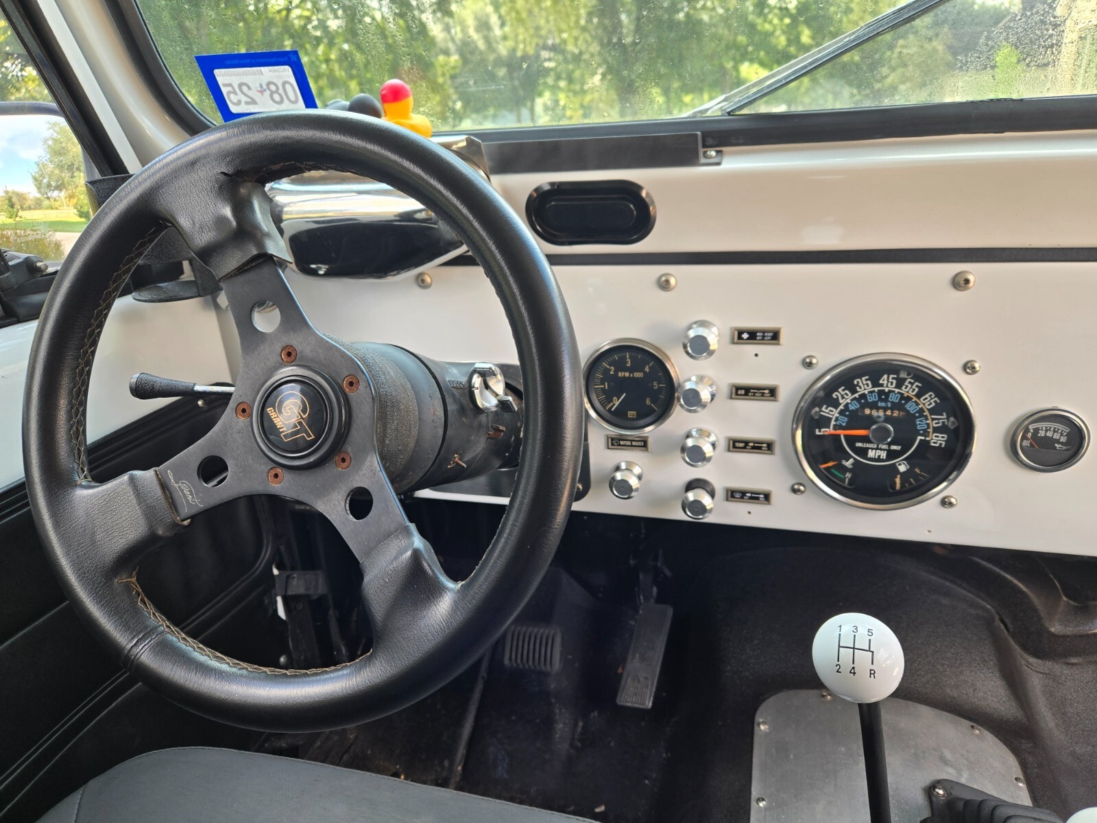 Jeep-CJ-1985-3