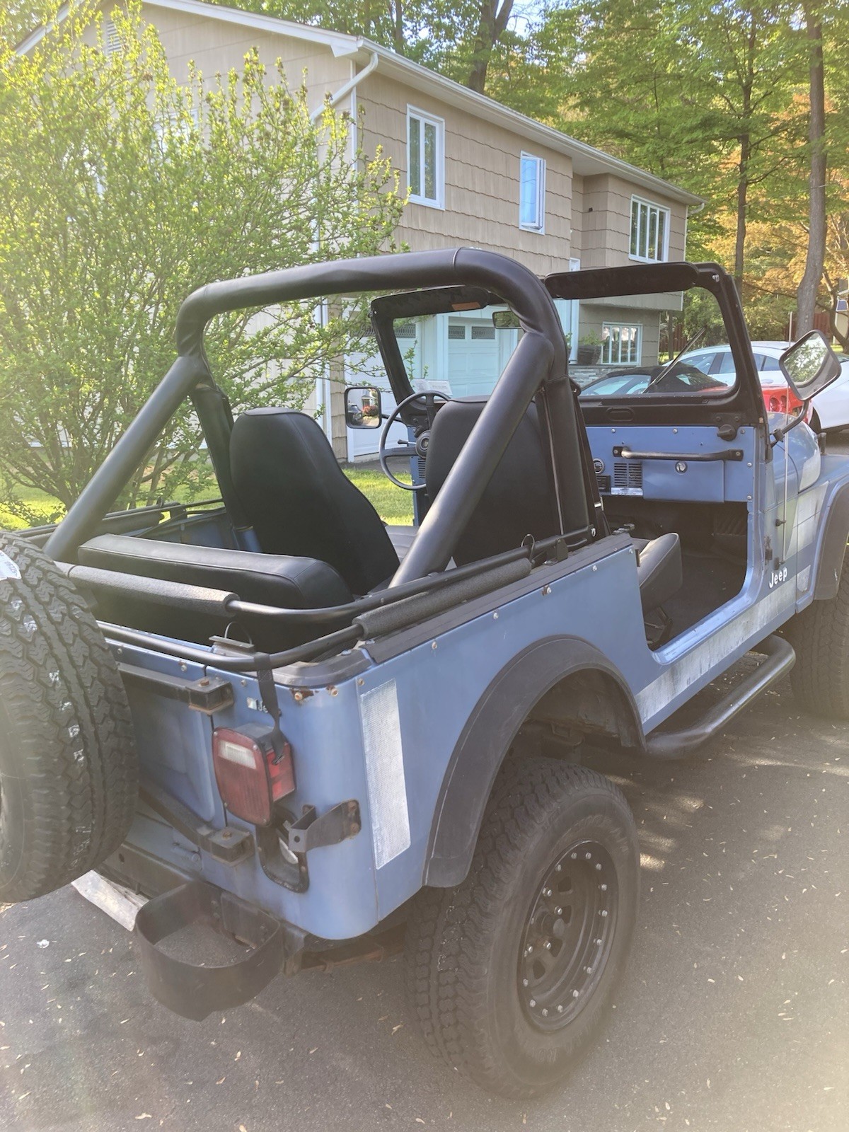 Jeep-CJ-1985-SUV-22