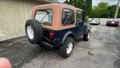 Jeep-CJ-1985-SUV-4