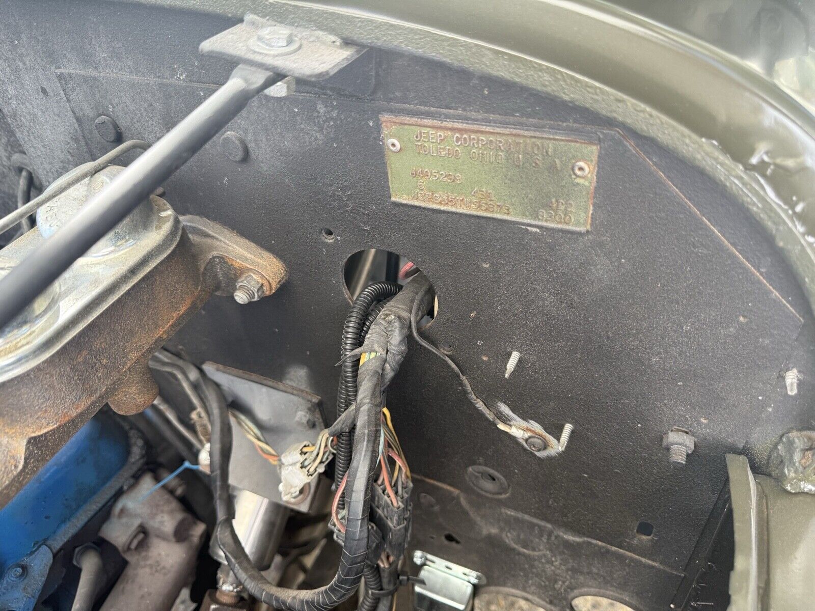 Jeep-CJ-5-1973-18