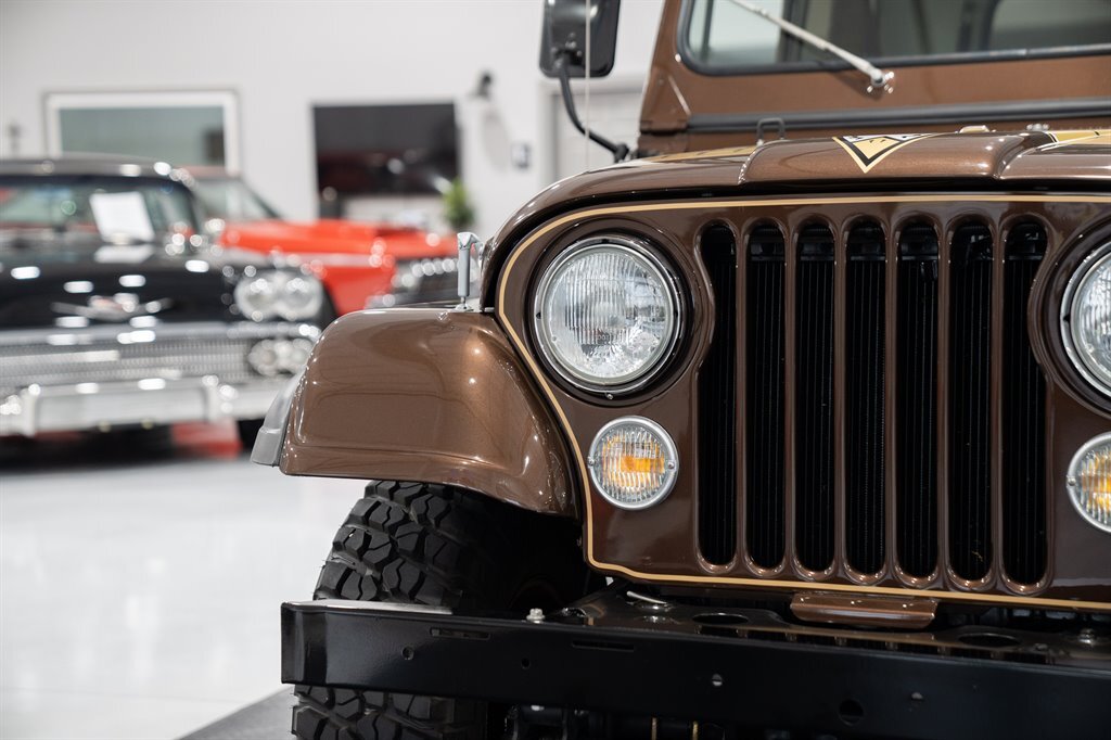 Jeep-CJ-7-Golden-Eagle-1979-SU-Sport-Utility-19