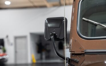 Jeep-CJ-7-Golden-Eagle-1979-SU-Sport-Utility-25