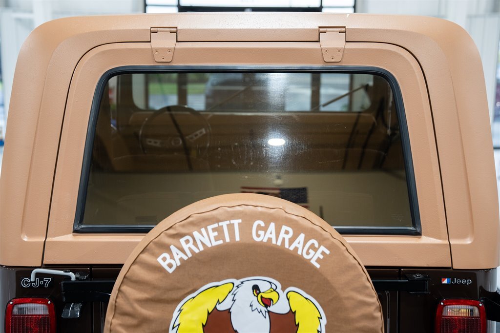 Jeep-CJ-7-Golden-Eagle-1979-SU-Sport-Utility-33