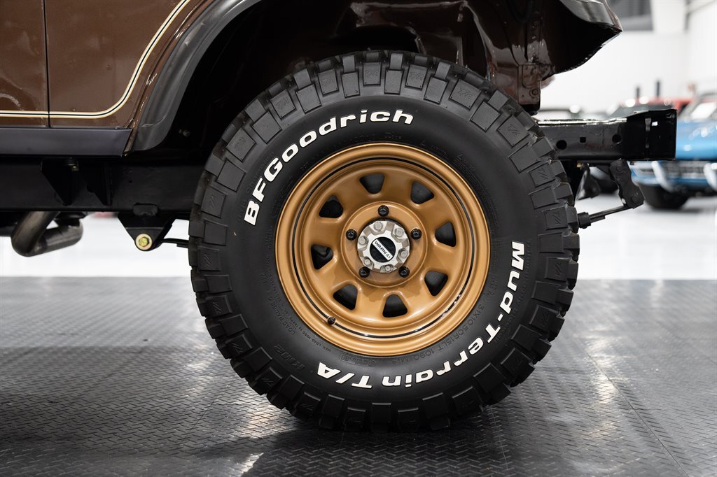 Jeep-CJ-7-Golden-Eagle-1979-SU-Sport-Utility-36