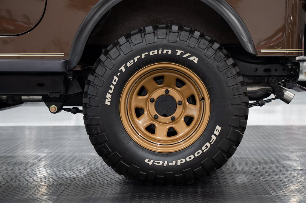 Jeep-CJ-7-Golden-Eagle-1979-SU-Sport-Utility-39