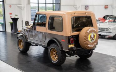 Jeep-CJ-7-Golden-Eagle-1979-SU-Sport-Utility-5