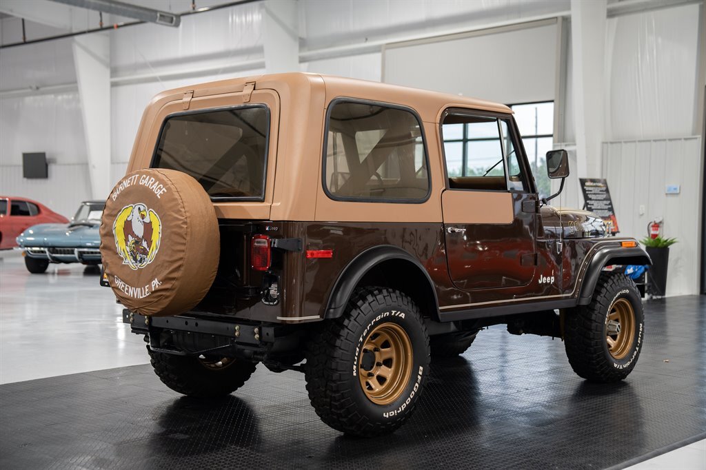 Jeep-CJ-7-Golden-Eagle-1979-SU-Sport-Utility-9