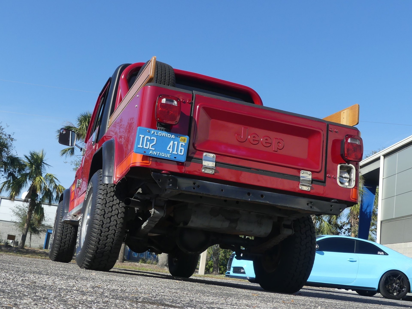 Jeep-CJ-8-Scrambler-1982-SUV-16