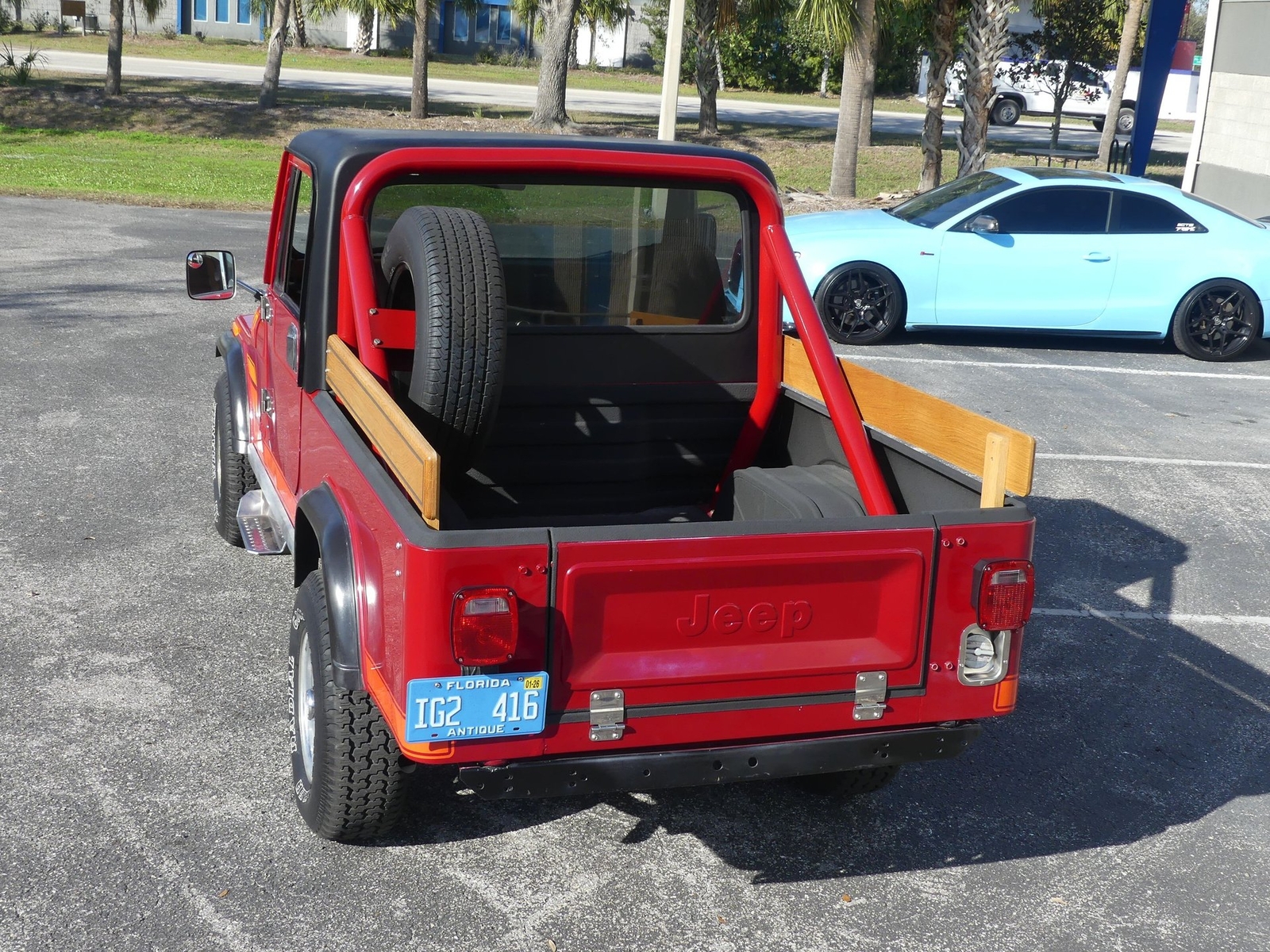 Jeep-CJ-8-Scrambler-1982-SUV-17