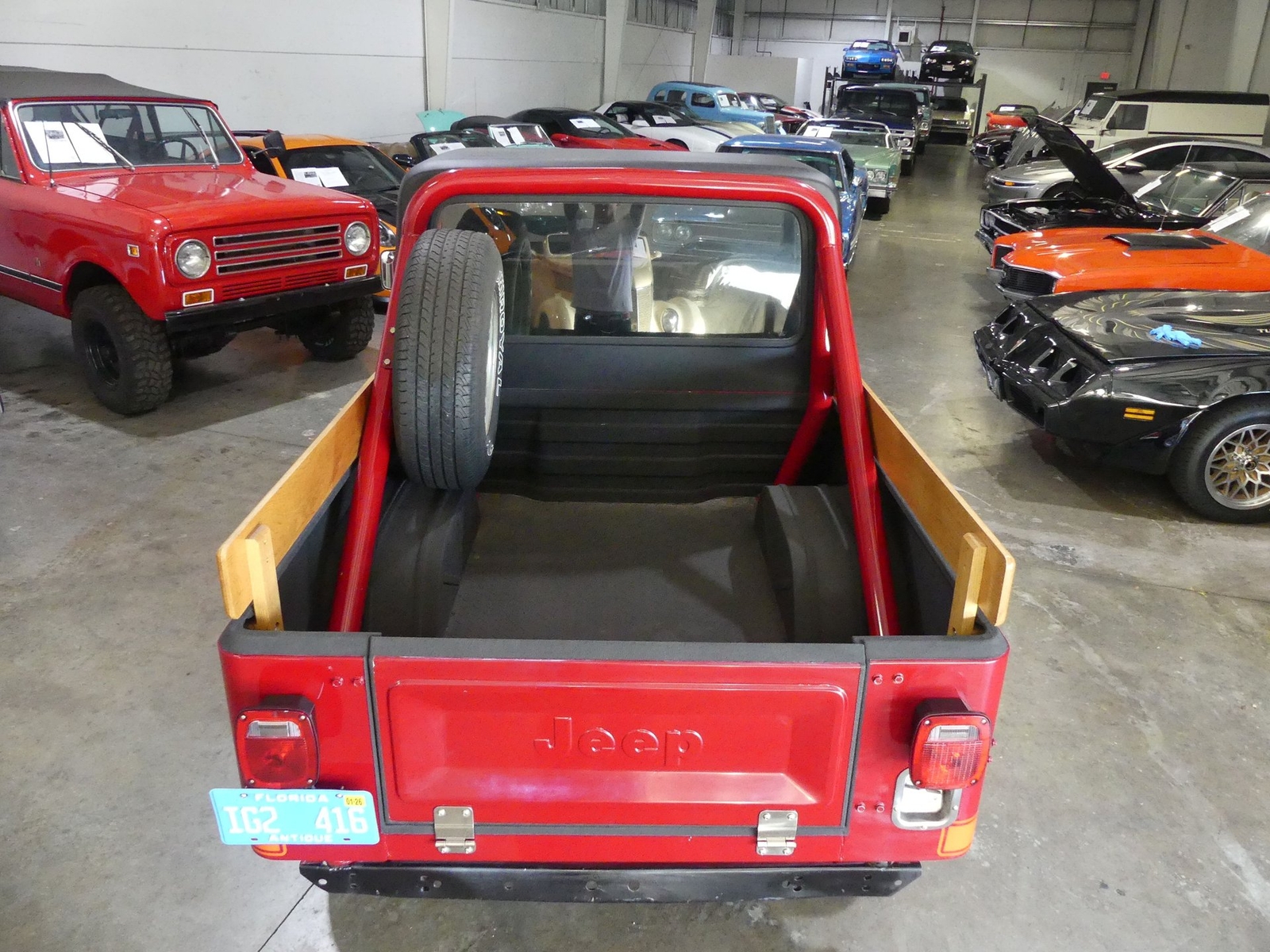 Jeep-CJ-8-Scrambler-1982-SUV-7