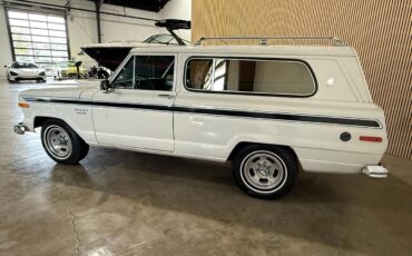 Jeep-Cherokee-1974-SUV-15
