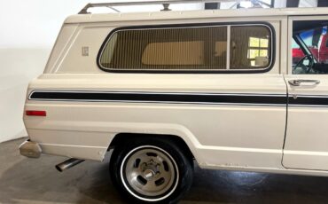Jeep-Cherokee-1974-SUV-16