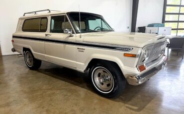 Jeep-Cherokee-1974-SUV-8
