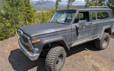 Jeep-Cherokee-1979-black-13