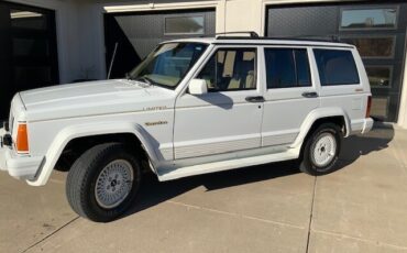 Jeep-Cherokee-1992-SUV-5