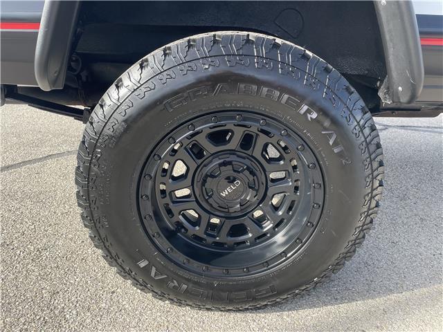 Jeep-Cherokee-1993-16
