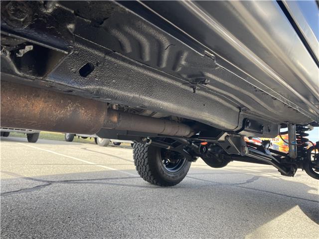 Jeep-Cherokee-1993-18