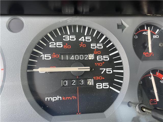 Jeep-Cherokee-1993-2