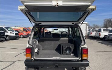 Jeep-Cherokee-1993-21