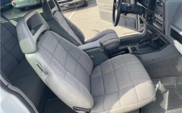 Jeep-Cherokee-1993-38