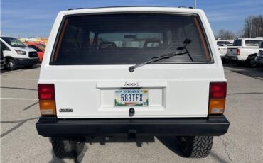 Jeep-Cherokee-1993-7