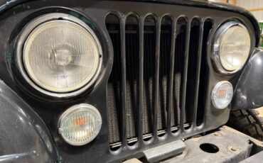 Jeep-Cj-7-1986-black-21