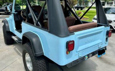 Jeep-Cj-8-scrambler-1982-blue-2