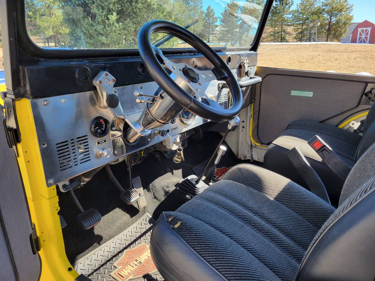 Jeep-Cj5-1974-yellow-1