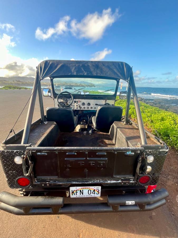 Jeep-Cj5-1975-black-4