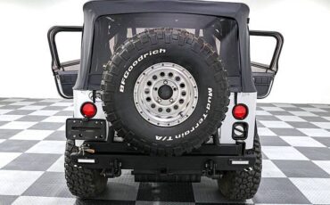 Jeep-Cj7-1981-custom-10