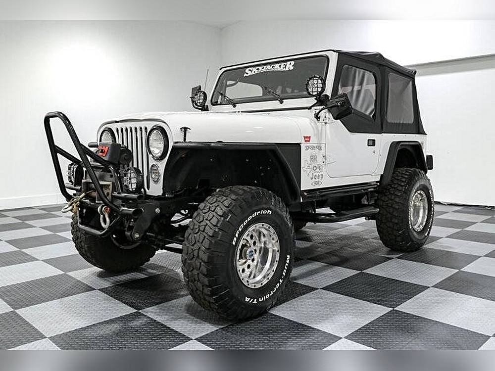 Jeep-Cj7-1981-custom-4