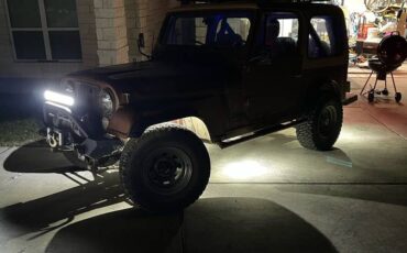 Jeep-Cj7-1982-brown-2